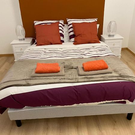 Grand F4 De 71M2 Pour 6 Personnes En Plein Centre Ville 아르파종 외부 사진