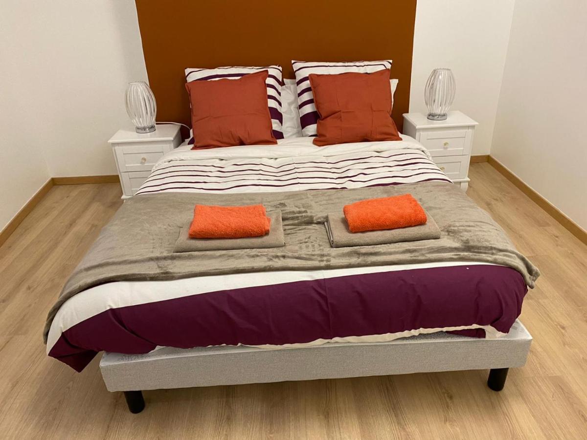 Grand F4 De 71M2 Pour 6 Personnes En Plein Centre Ville 아르파종 외부 사진