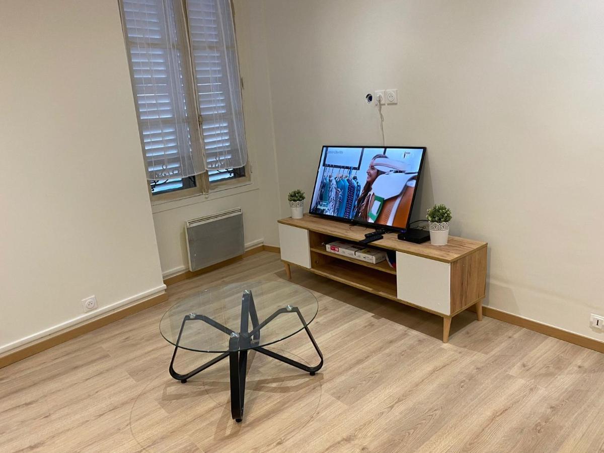 Grand F4 De 71M2 Pour 6 Personnes En Plein Centre Ville 아르파종 외부 사진