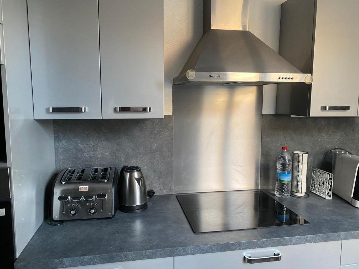 Grand F4 De 71M2 Pour 6 Personnes En Plein Centre Ville 아르파종 외부 사진