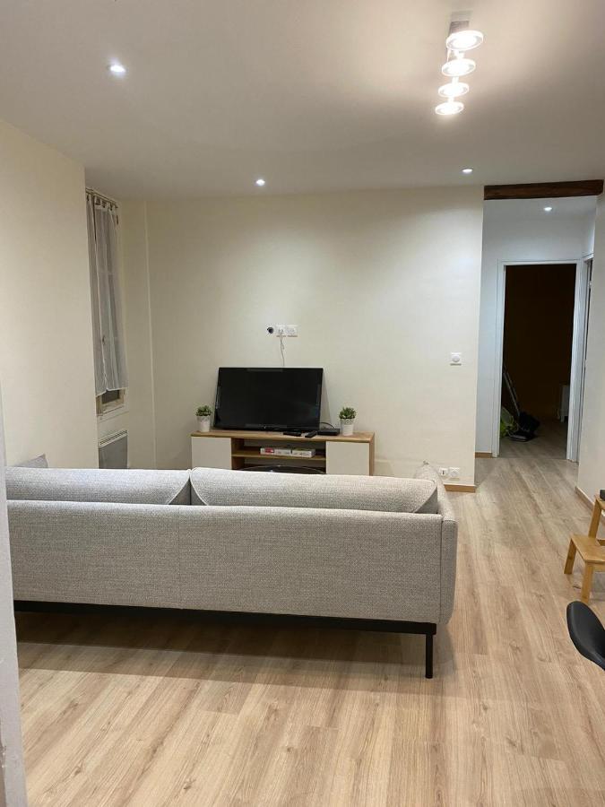 Grand F4 De 71M2 Pour 6 Personnes En Plein Centre Ville 아르파종 외부 사진