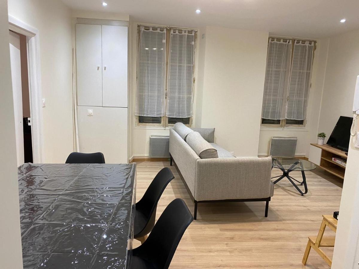 Grand F4 De 71M2 Pour 6 Personnes En Plein Centre Ville 아르파종 외부 사진