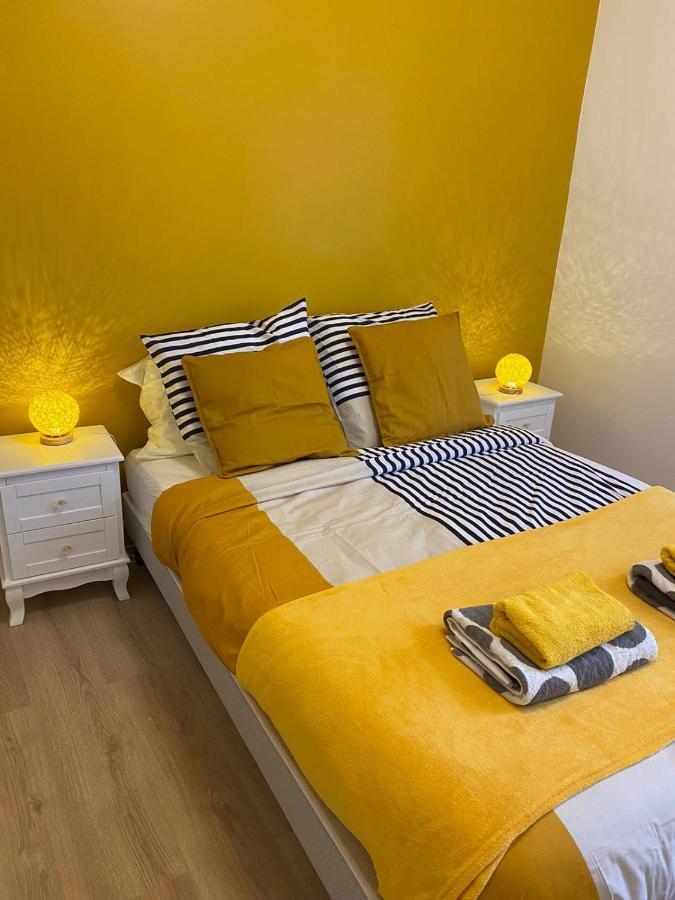 Grand F4 De 71M2 Pour 6 Personnes En Plein Centre Ville 아르파종 외부 사진